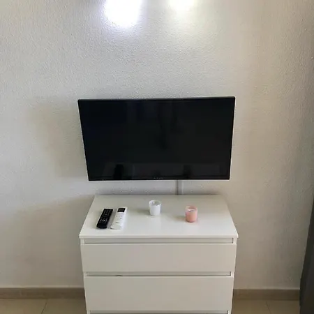 Apartamento Primera Linea De Playa En , Vistas Al Mar, Aloha Playa, Malaga