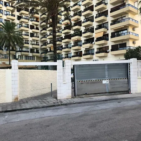 Primera Linea De Playa En , Vistas Al Mar, Aloha Playa, Malaga Apartamento *